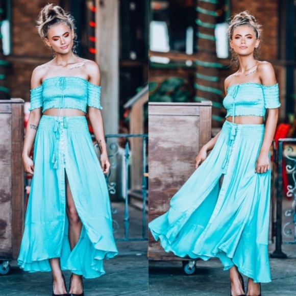 Bellanblue Dresses & Skirts - Boho Smocked Tassel Mint Crop Top Maxi Skirt Set